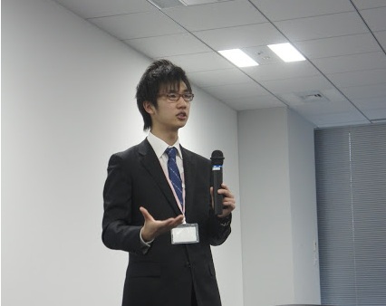 Keisuke speaking at the Youth Venture Summit in November 2011.
