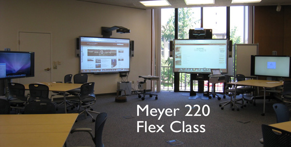 도서관 2층에 있는 Flex Class. 1996년에 이런 개념을 만들어 냈다.